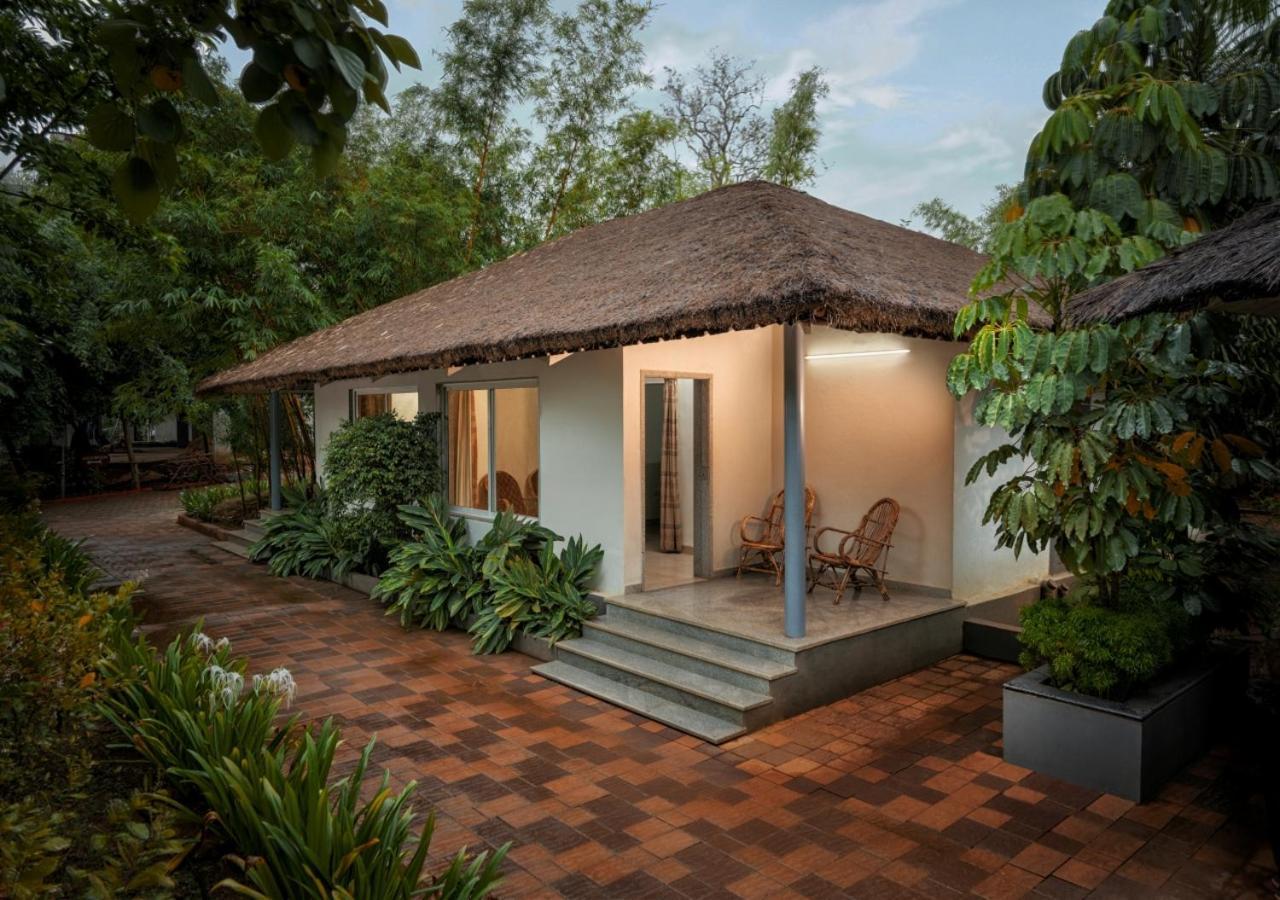 Whistling Woodzs Resort Dandeli Luaran gambar