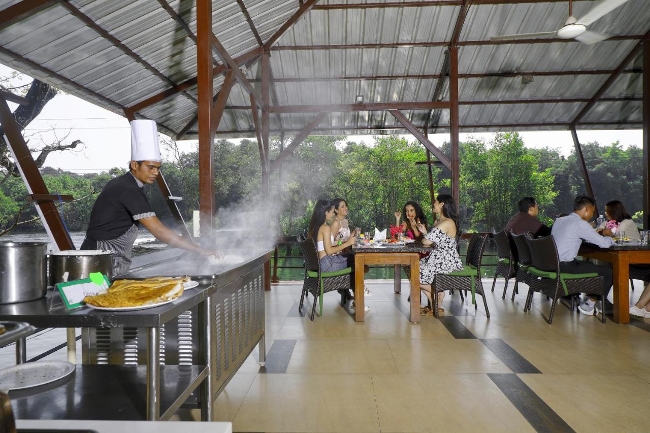 Whistling Woodzs Resort Dandeli Luaran gambar